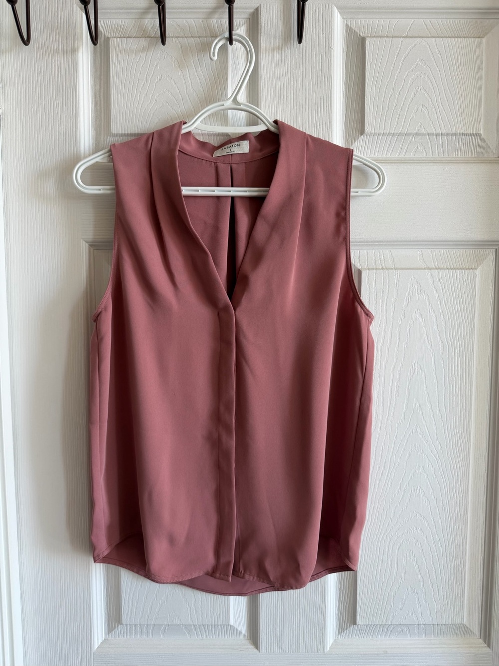 Babaton Sleeveless Power Blouse - Dark Dusty Rose (Size S)